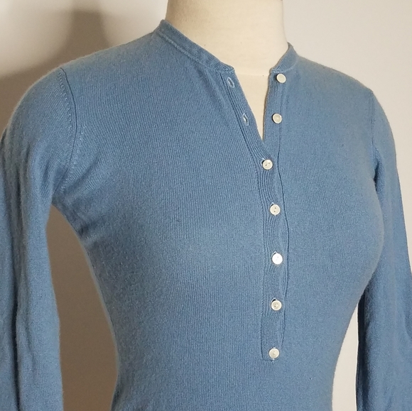 Vince Cashmere Henley Sweater - Picture 3 of 6